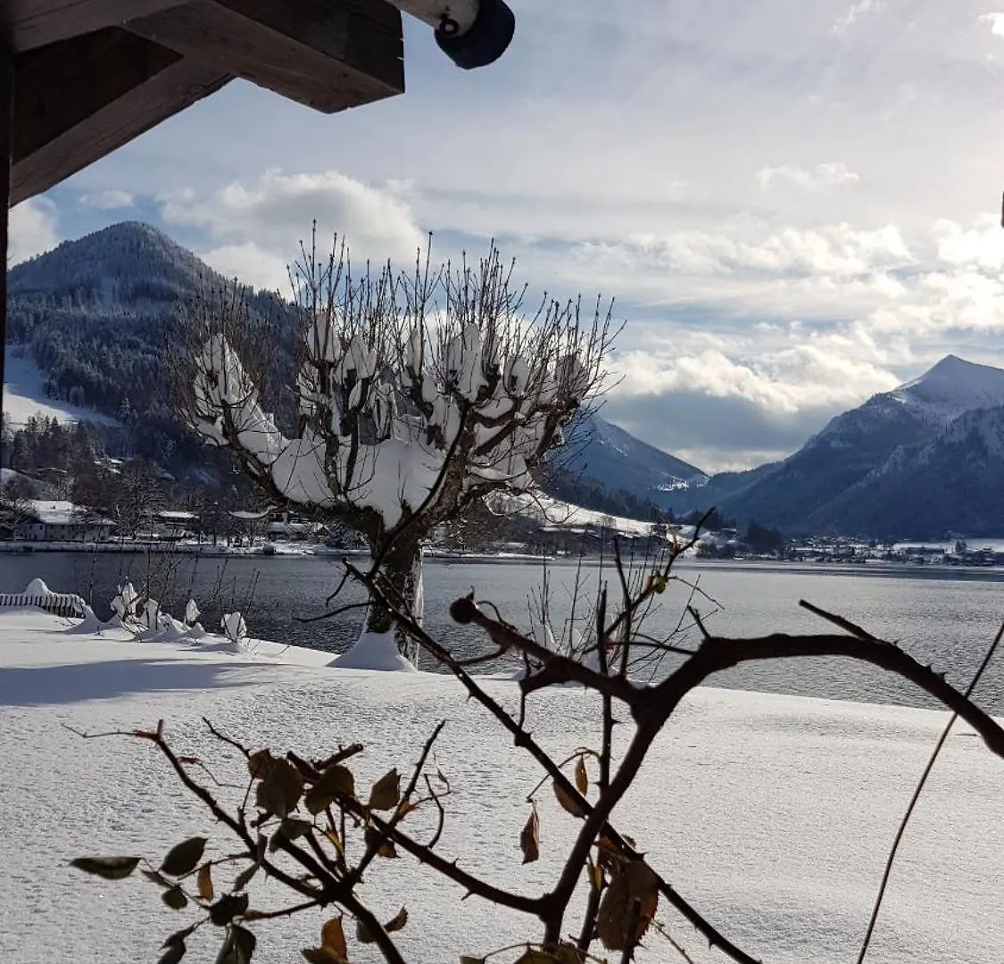 Ferienwohnungen Am See _ Hinterseer Schliersee