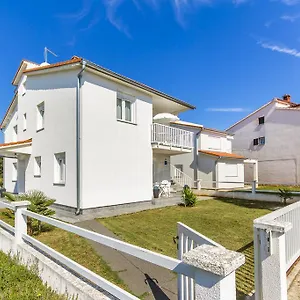 Alba Apartment Fažana